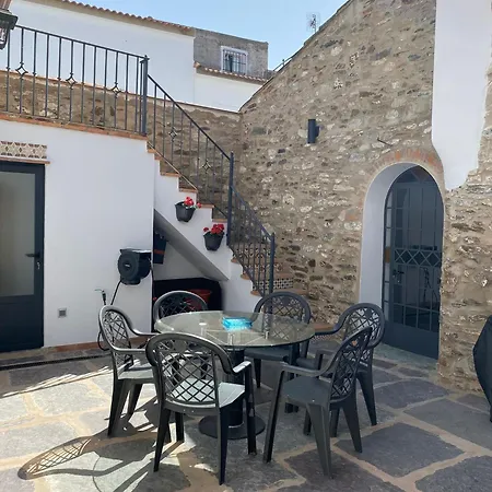 Casa De La Cruz *